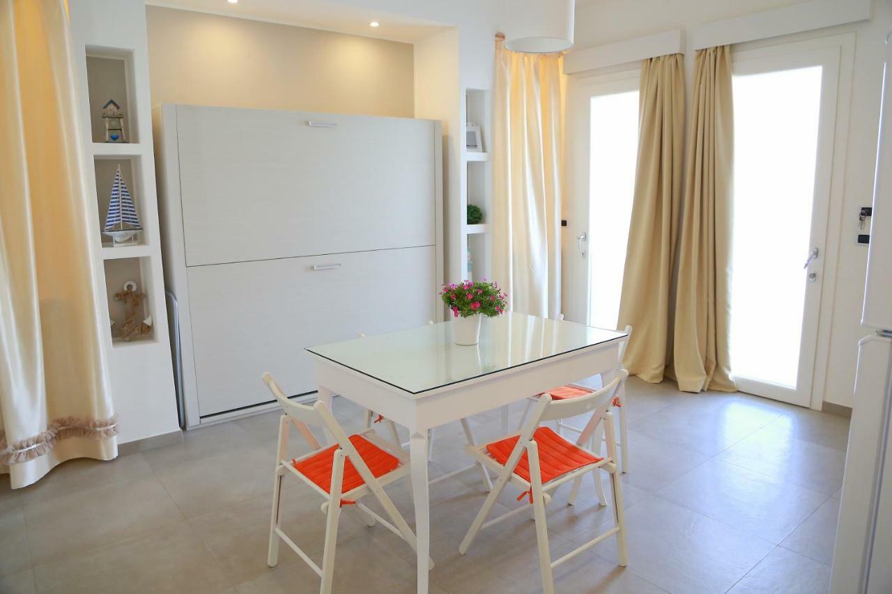 Casa Vacanze Coralloholiday Hotel Torre Lapillo Ngoại thất bức ảnh