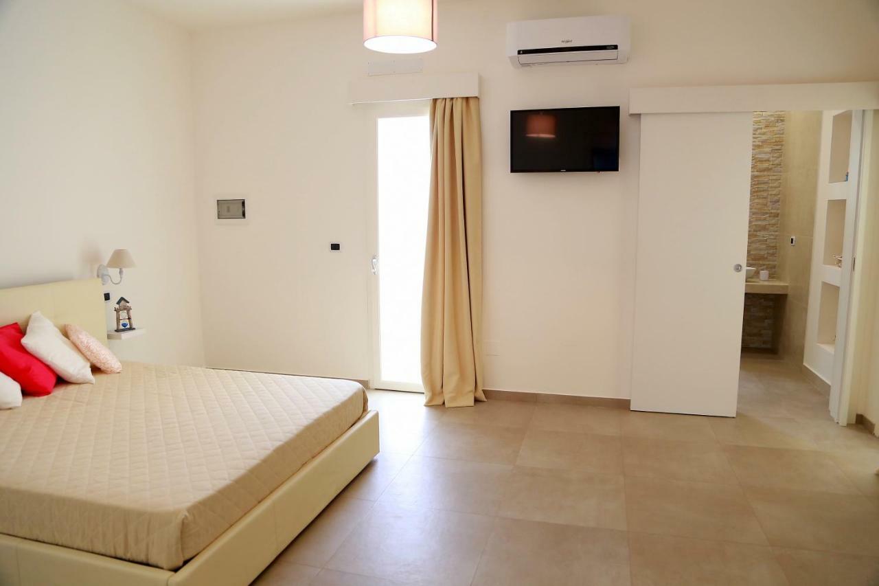 Casa Vacanze Coralloholiday Hotel Torre Lapillo Ngoại thất bức ảnh