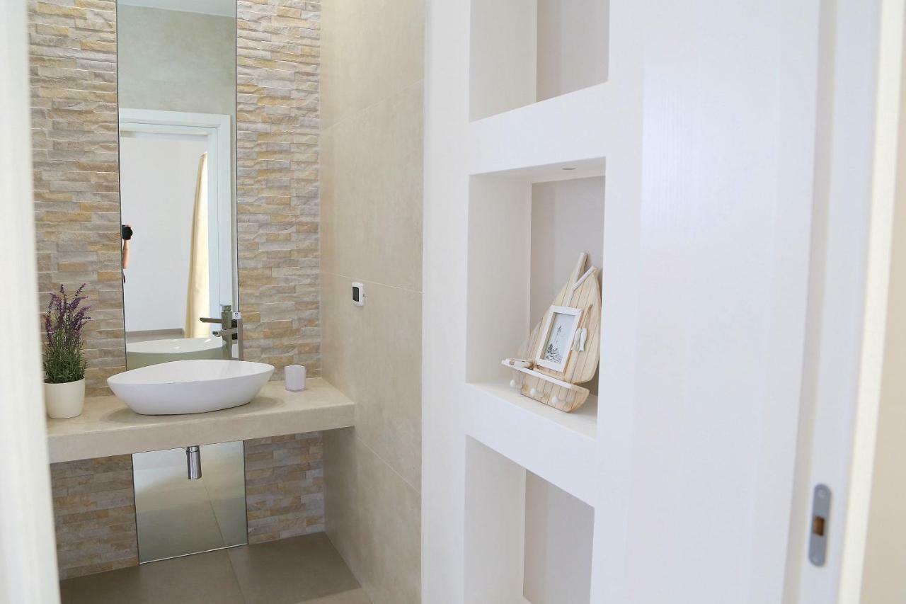 Casa Vacanze Coralloholiday Hotel Torre Lapillo Ngoại thất bức ảnh